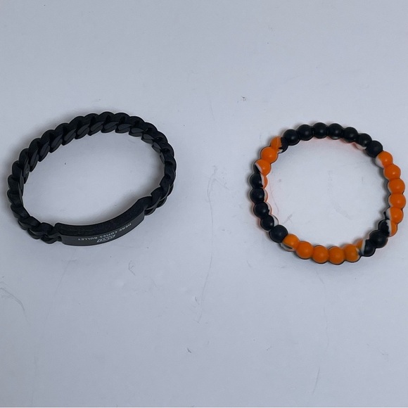 OSU Here Comes Bullet Bracelet and Black and Orange Bracelet - Picture 4 of 6